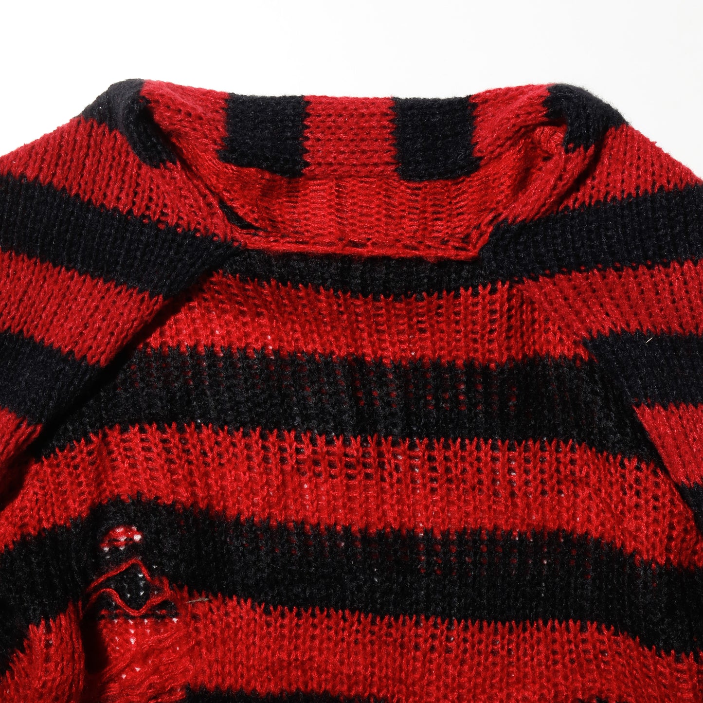 *one-off with muffler border sweater