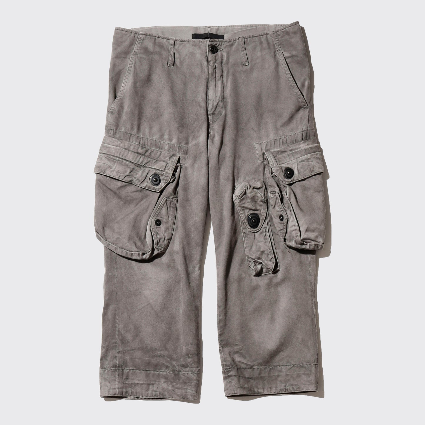 09s/s JULIUS "CANON_1 THE POSSESSED" gasmask cropped trousers