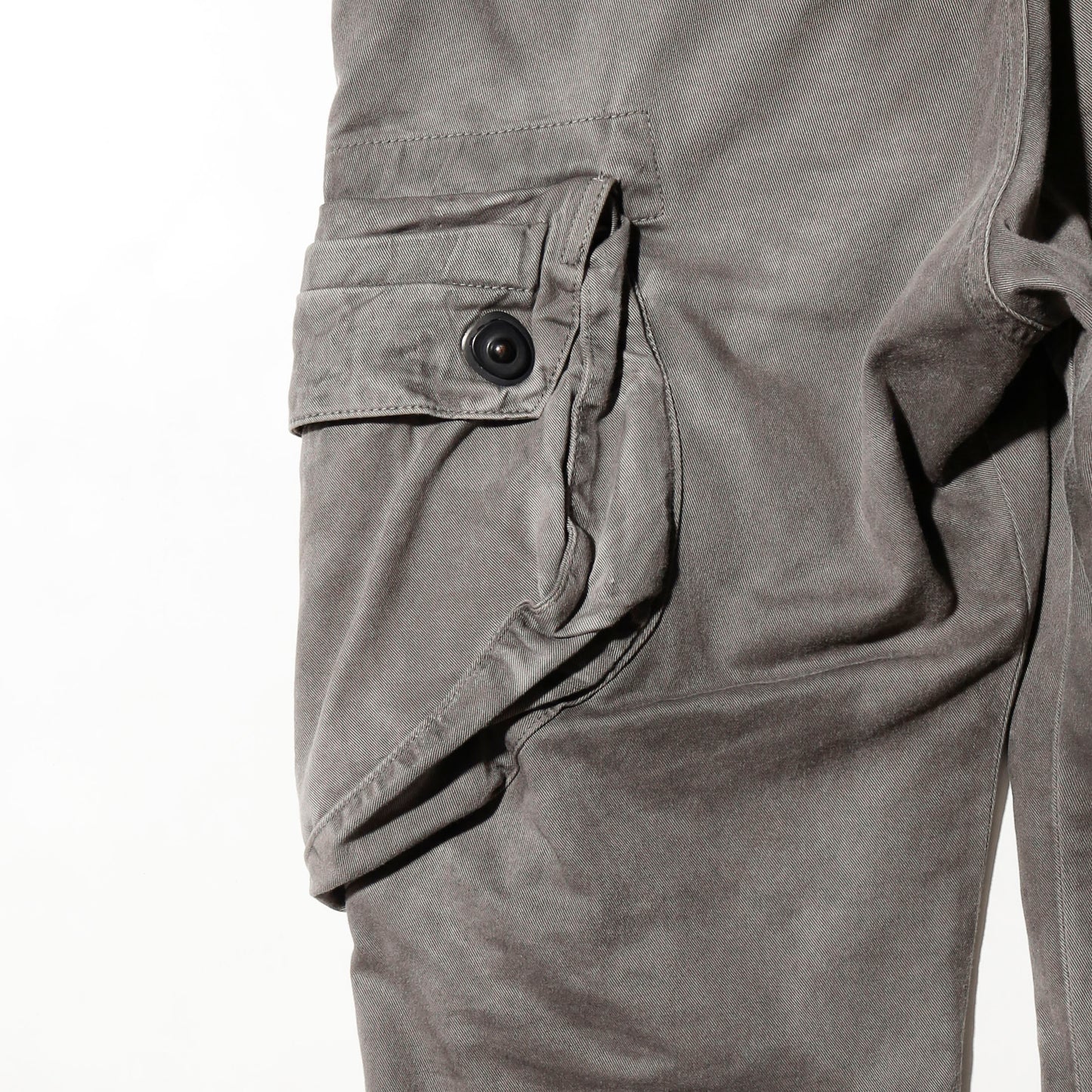 09s/s JULIUS "CANON_1 THE POSSESSED" gasmask cropped trousers