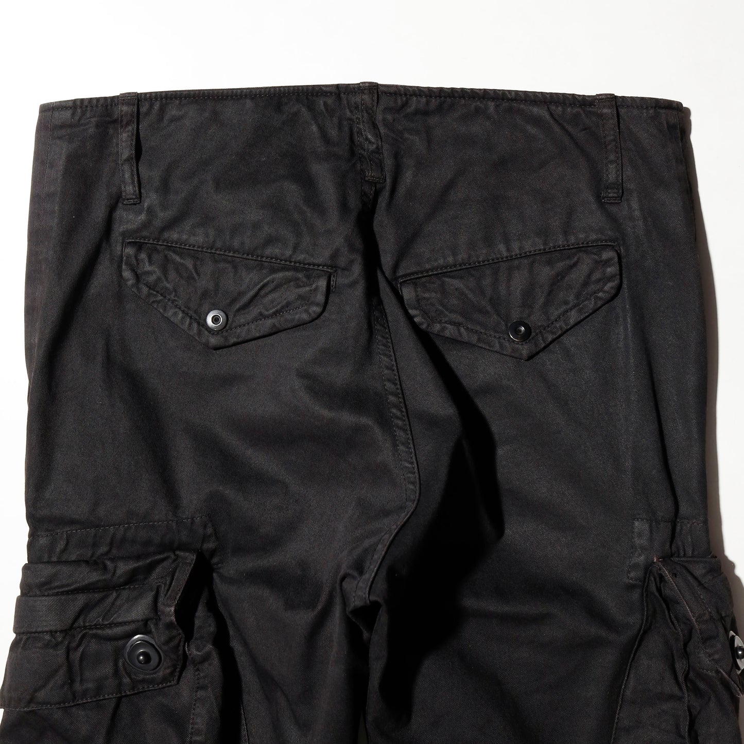 09aw JULIUS "CANON_1 THE POSSESSED" gasmask cargo trousers