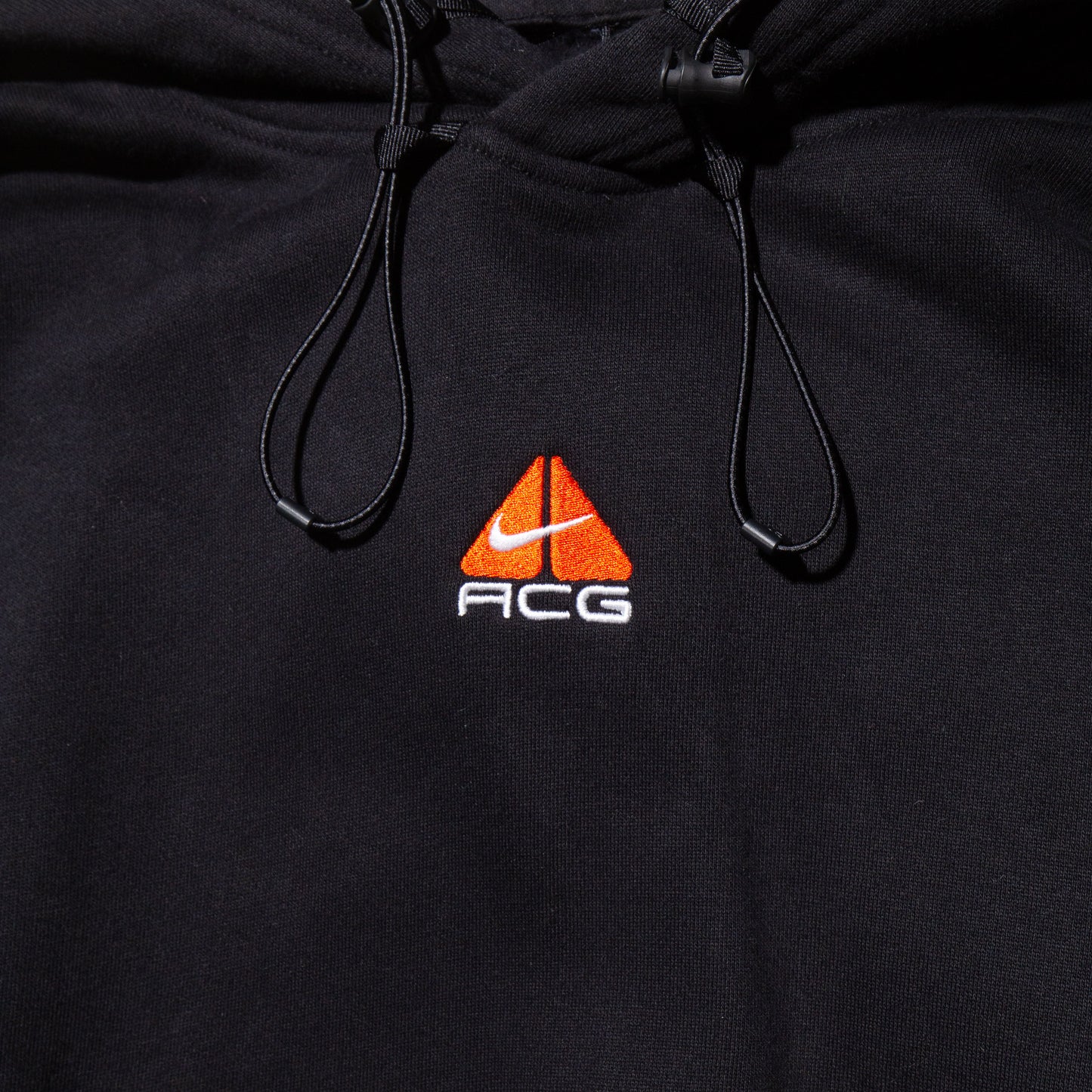 nike acg therma fit hoodie