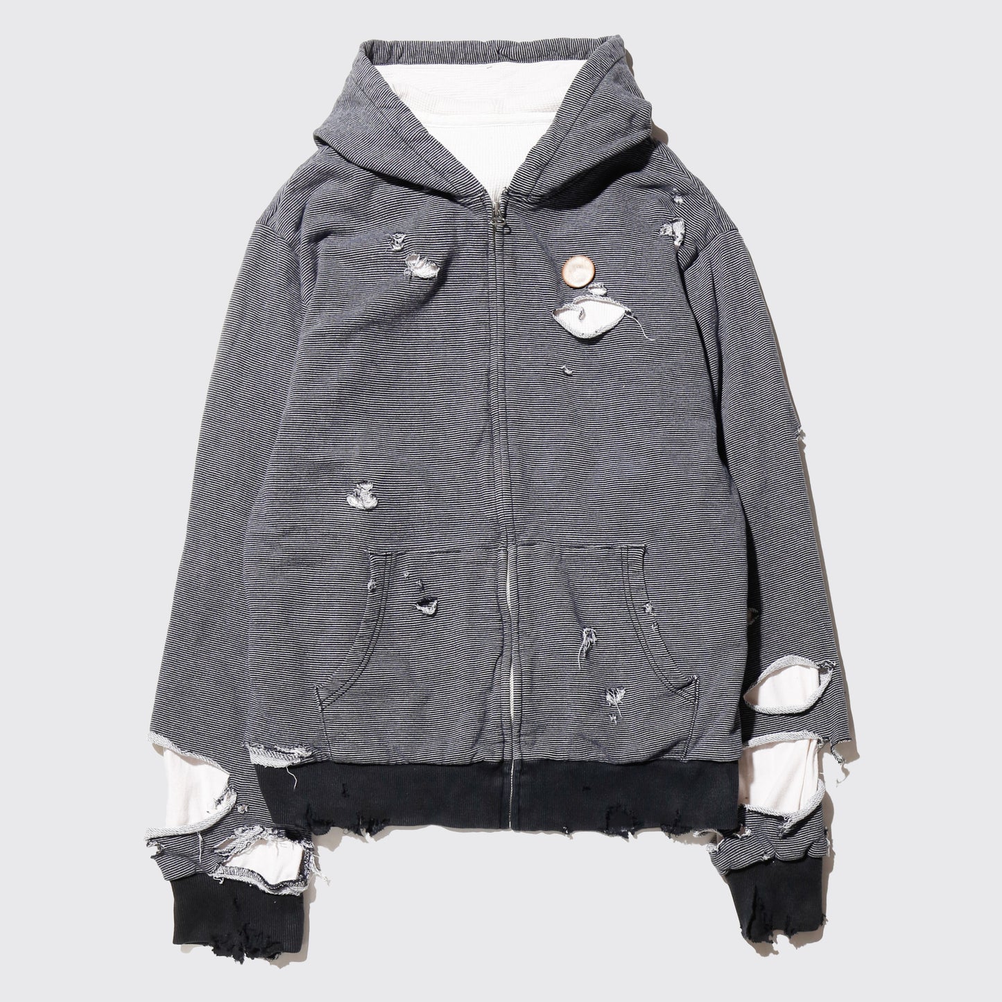 *one-off broken hoodie , thermal lining , with kapper badge