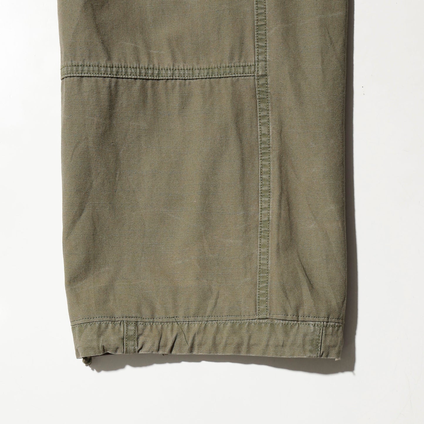 *one-off broken layered trousers