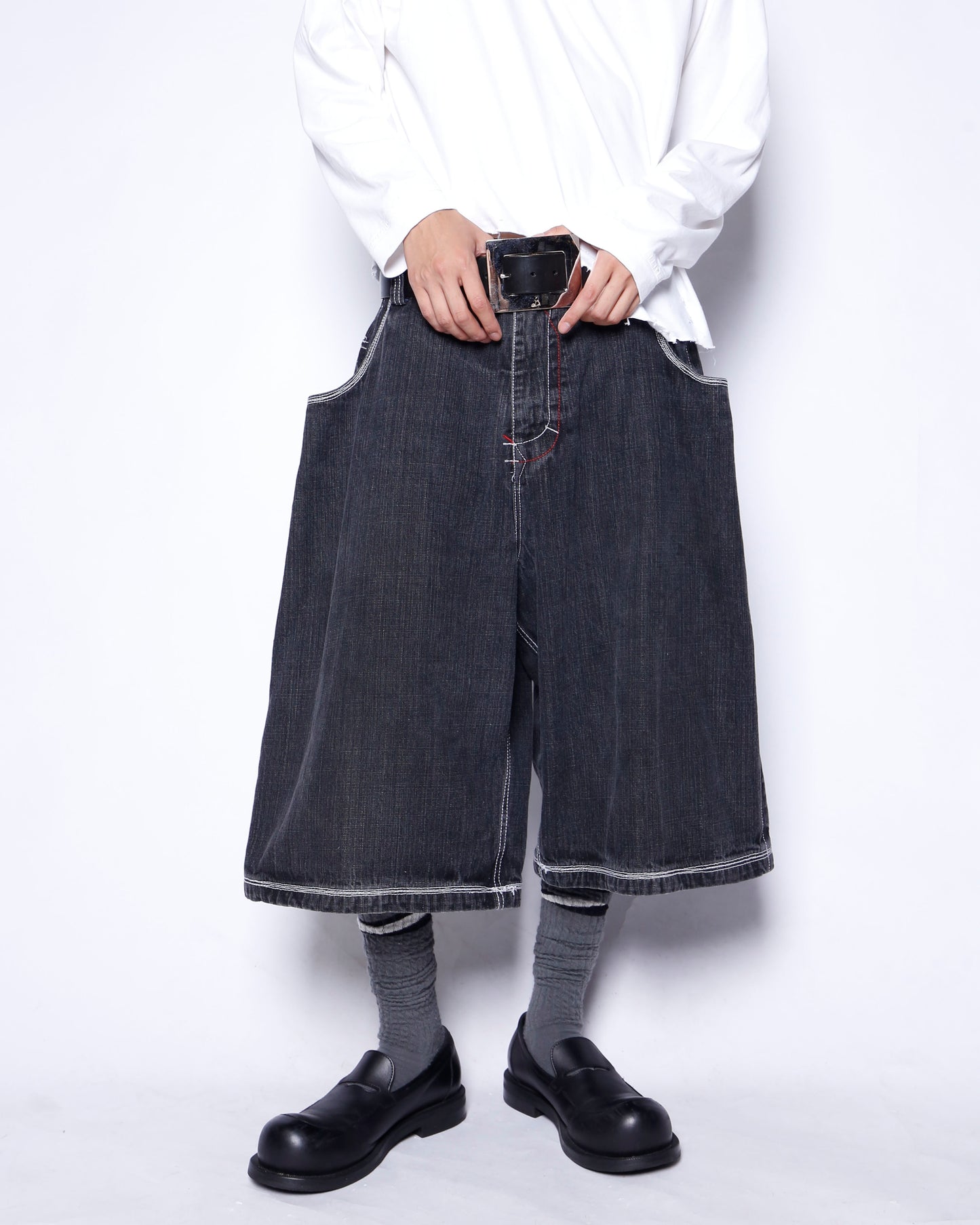 vintage resized tuck wide bermuda shorts