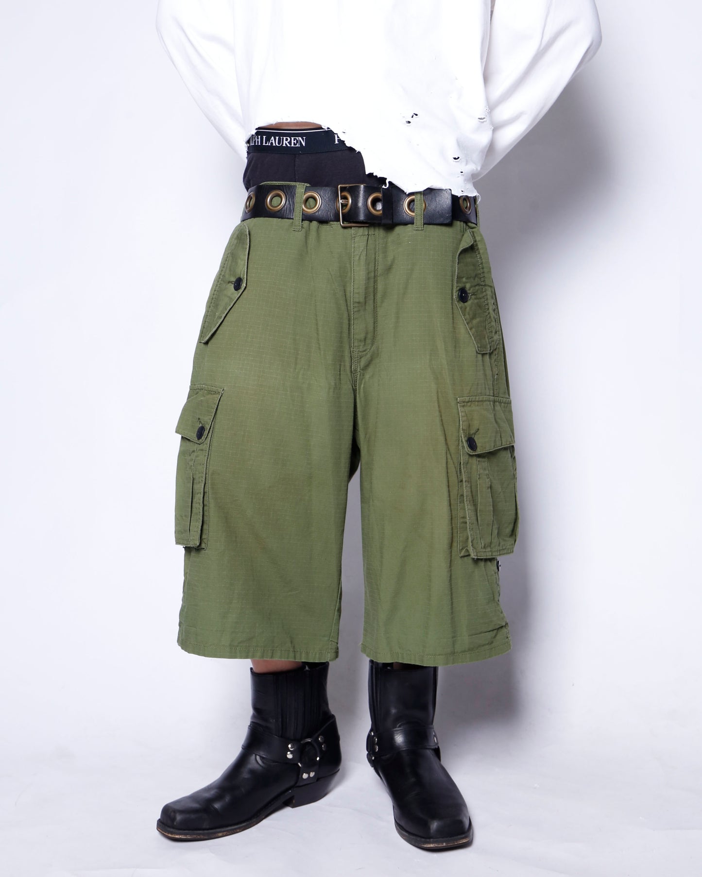 vintage roca wear cargo shorts
