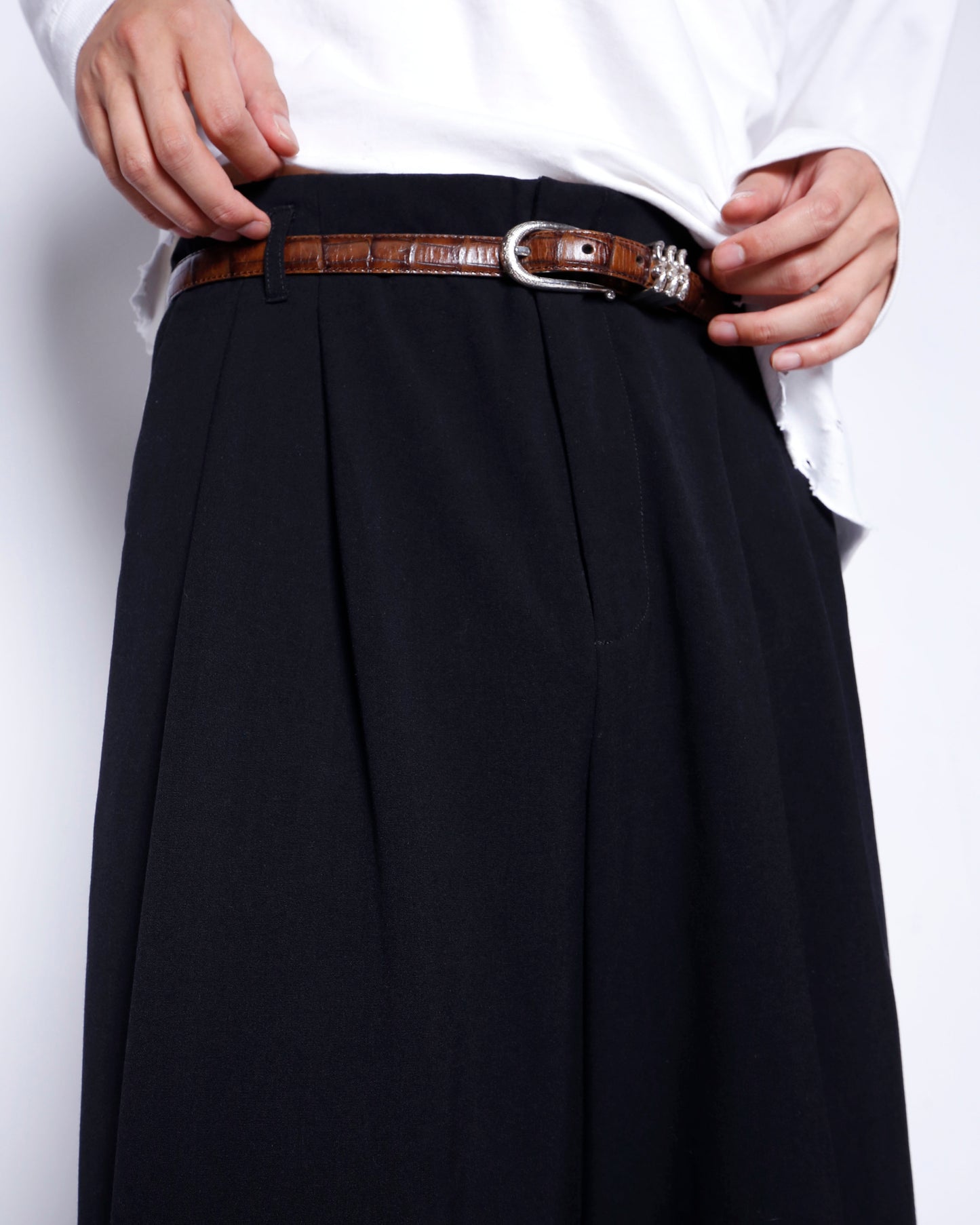 vintage pleats wide slacks