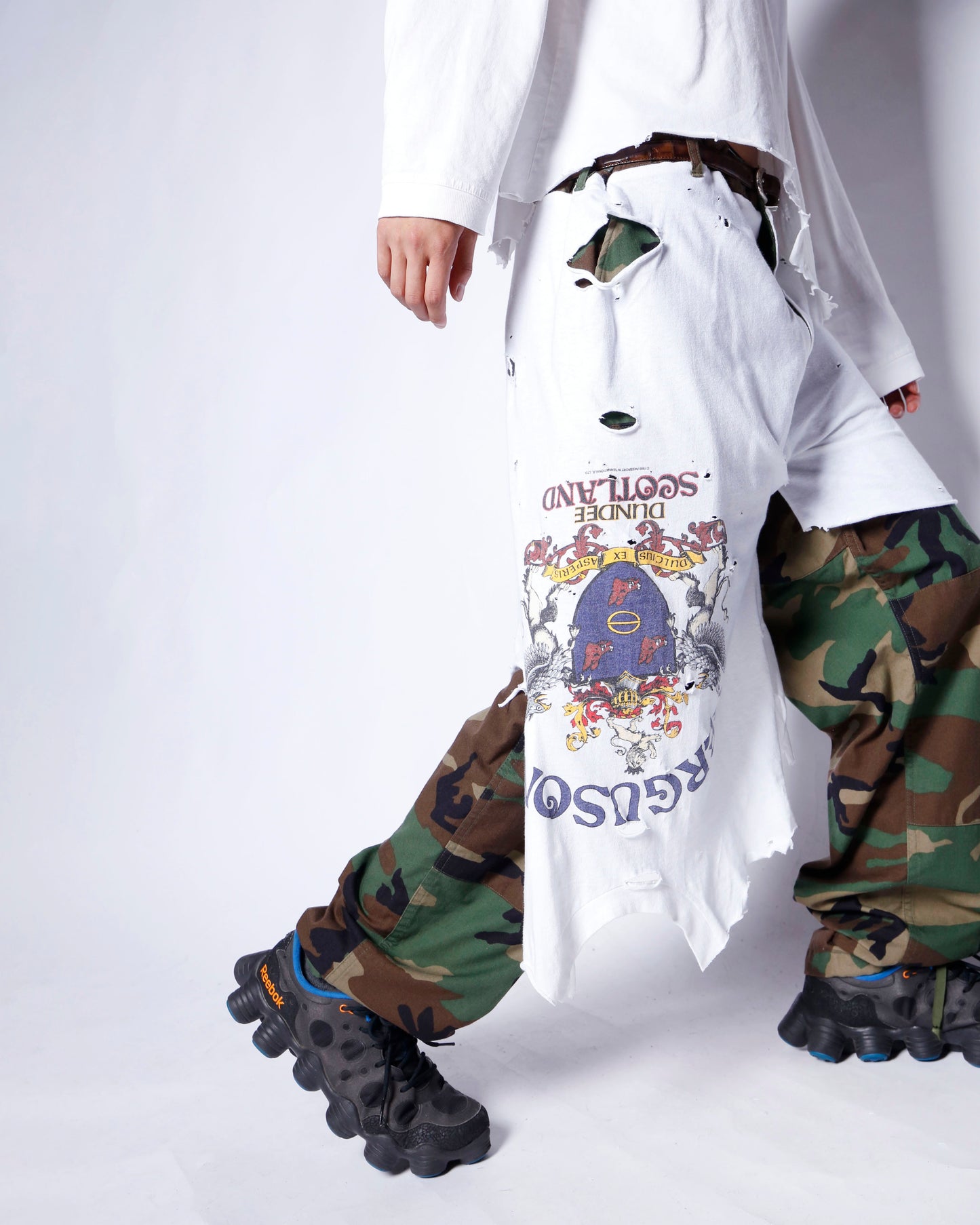 *one-off broken layer trousers
