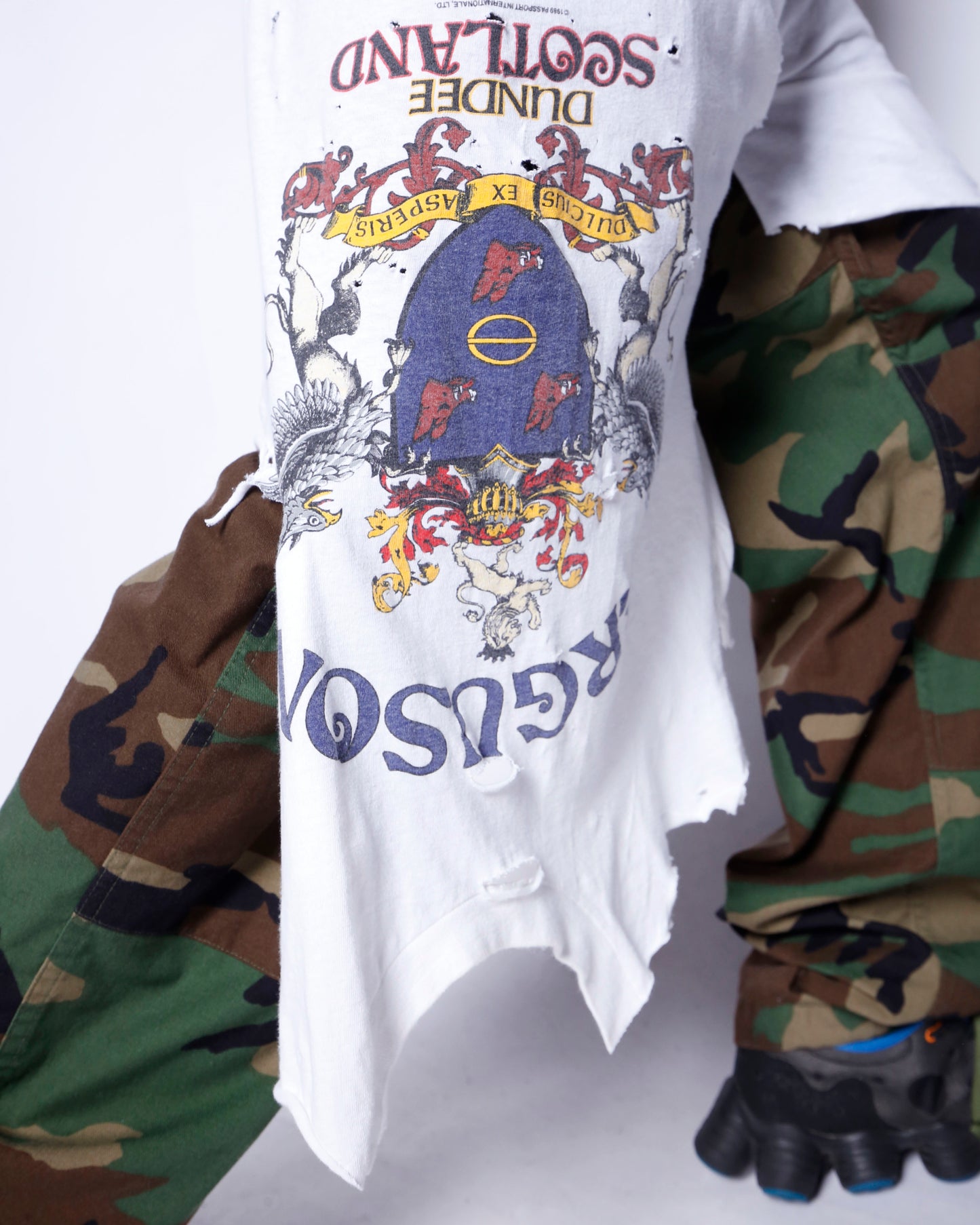 *one-off broken layer trousers