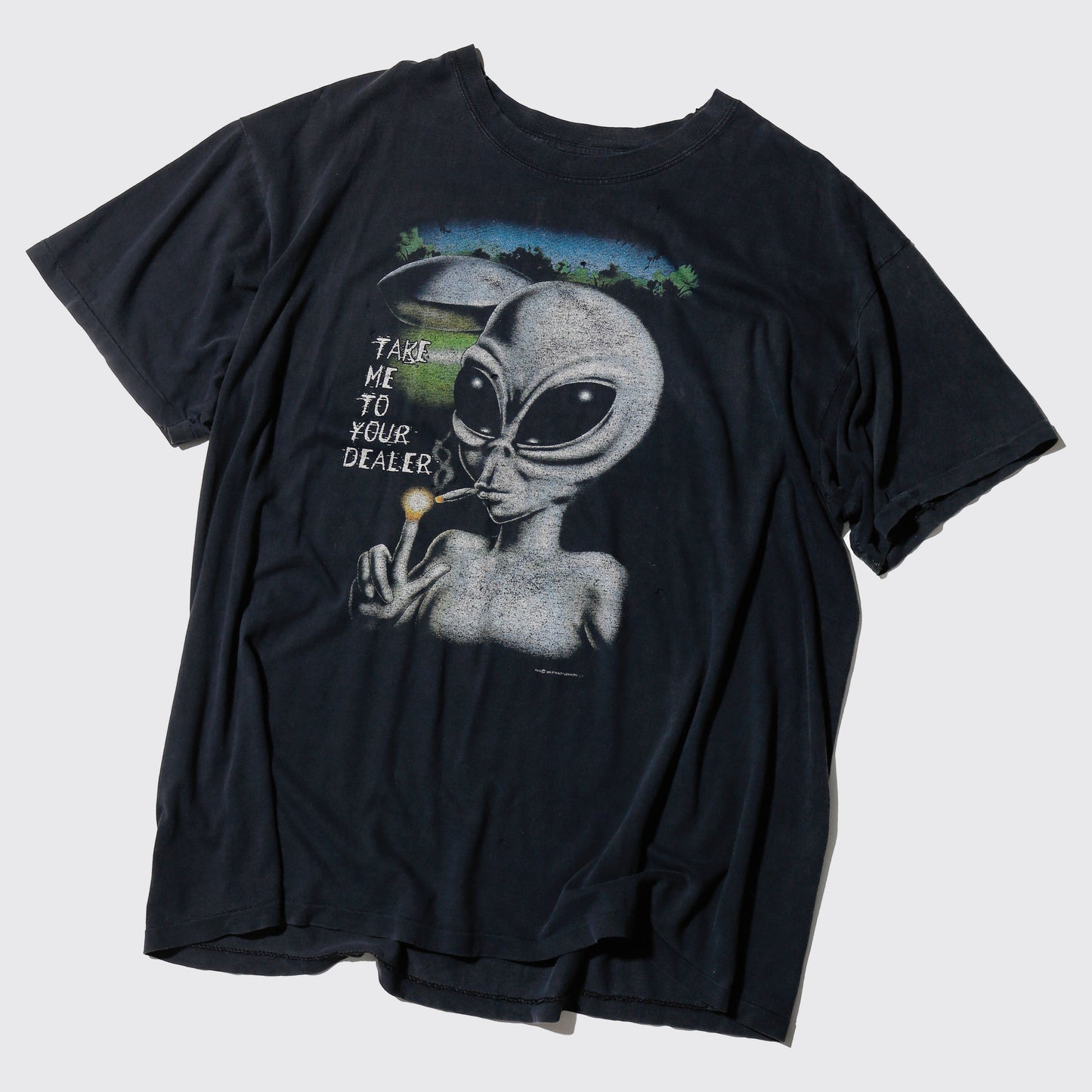 vintage 1996's STANLEY DESANTIS alian t-shirt