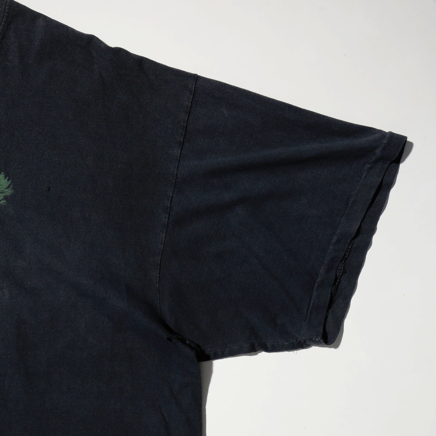 vintage 1996's STANLEY DESANTIS alian t-shirt