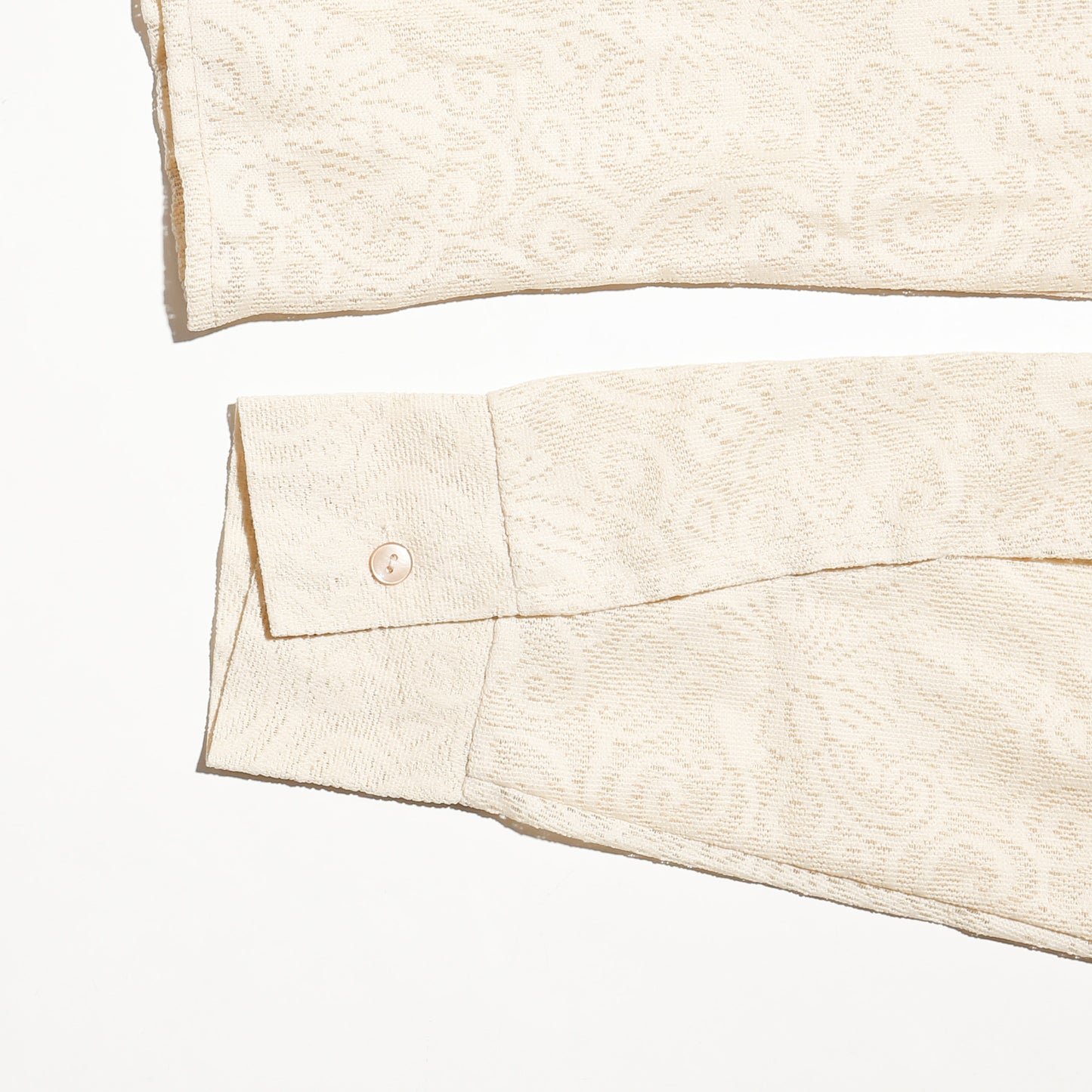 *one-off cropped bowtie lace shirt