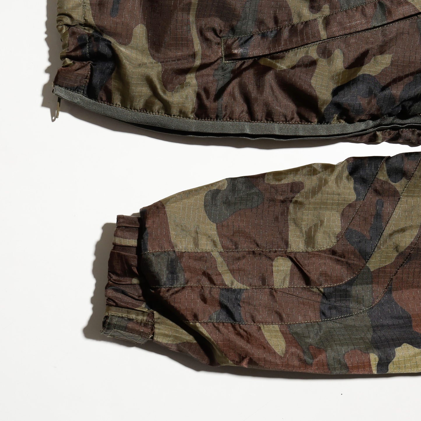 vintage the bull rot camo nylon anorack