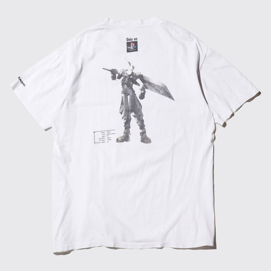 vintage 90's Final Fantasy VII Cloud t-shirt , by Square Soft