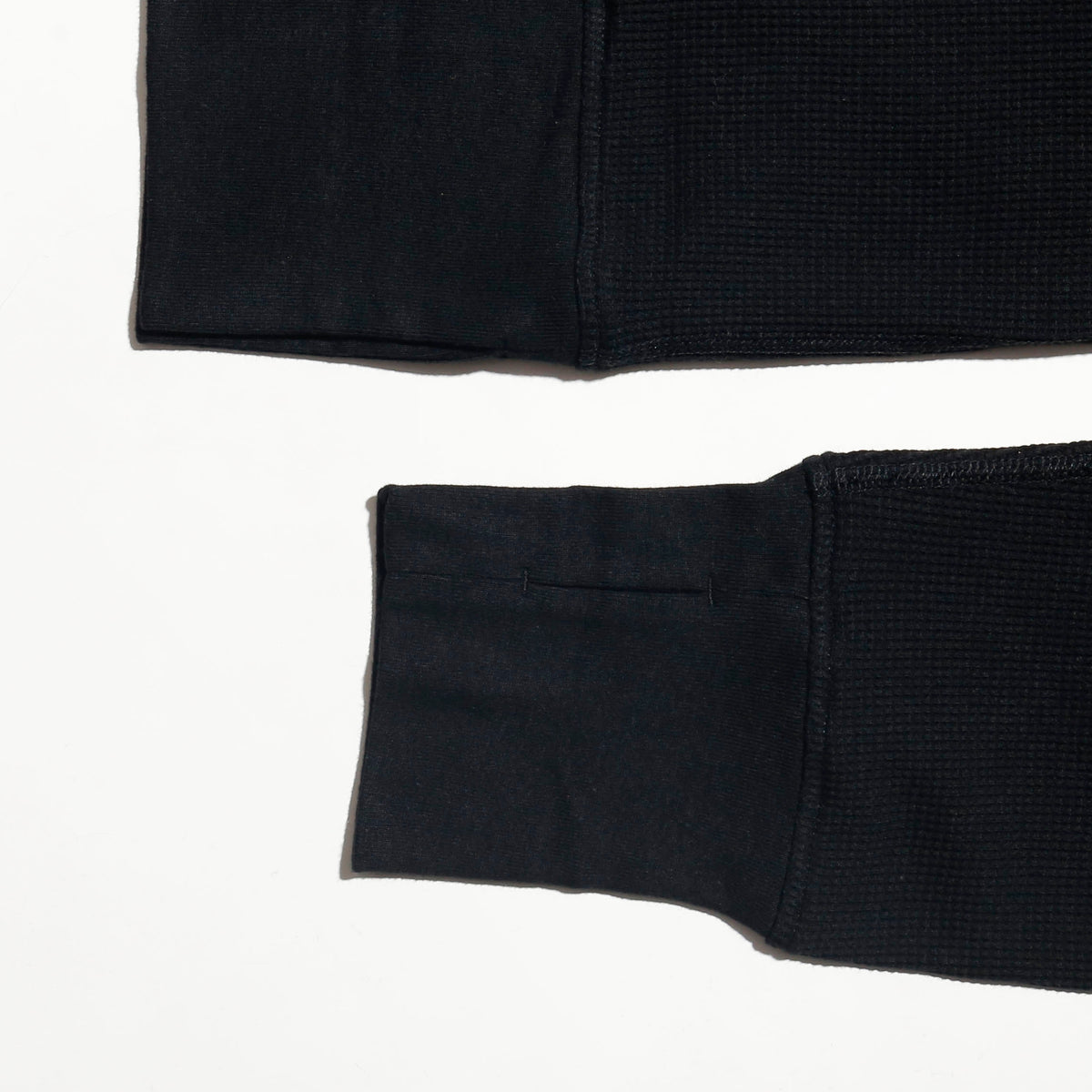 Go Go Darlin' × beauty:beast - "THERMAL L/S with TINK EMBLEM"