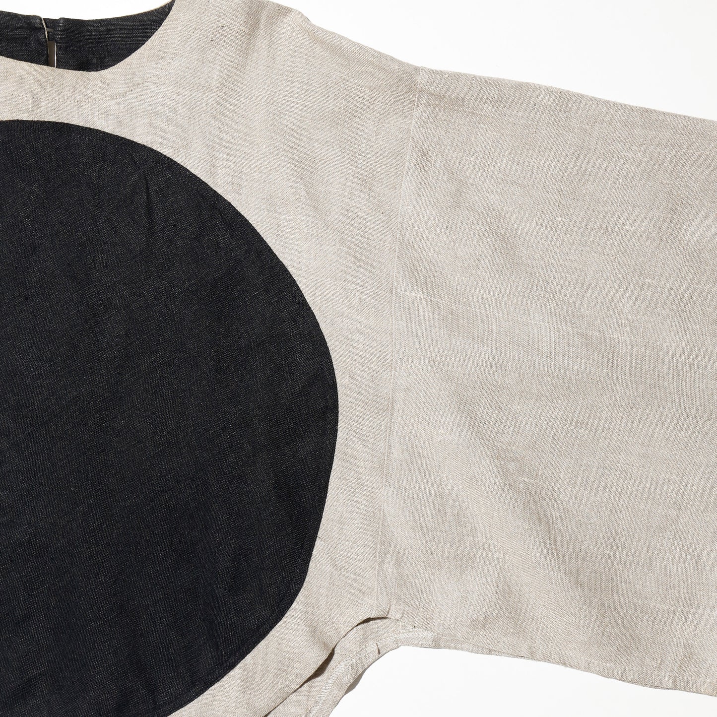 vintage "Eclipse" round linen pullover