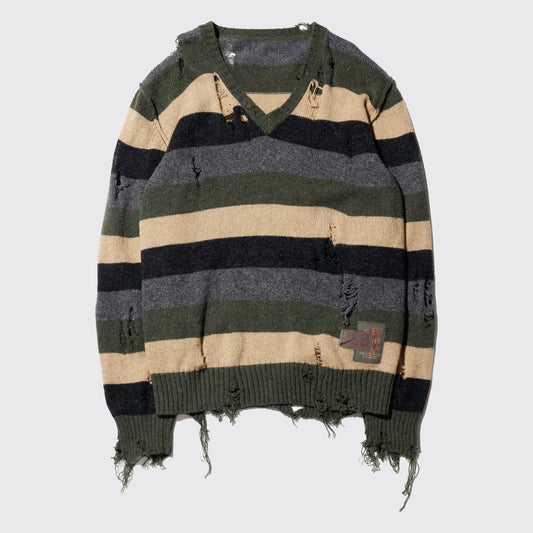 *one-off broken border sweater