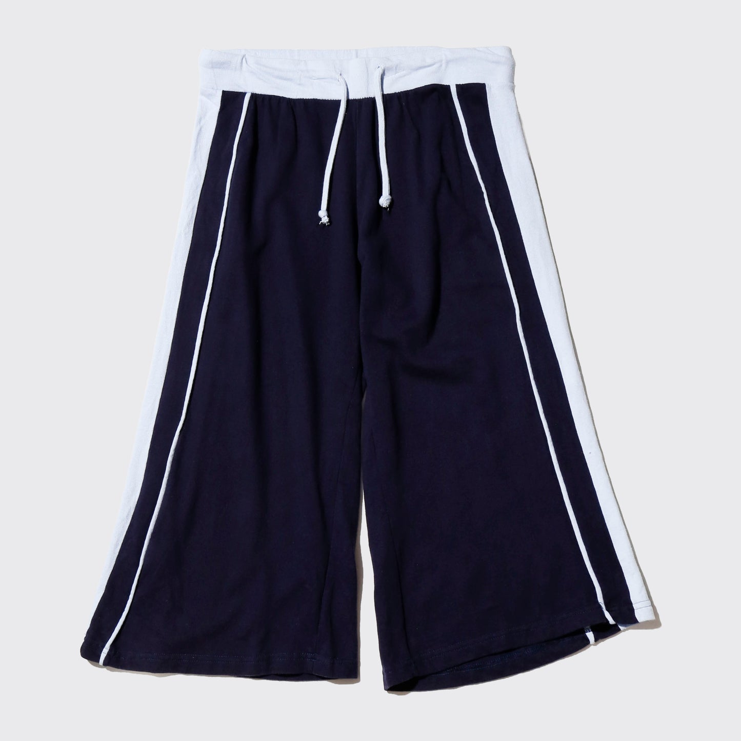 vintage truck sweat bermuda shorts