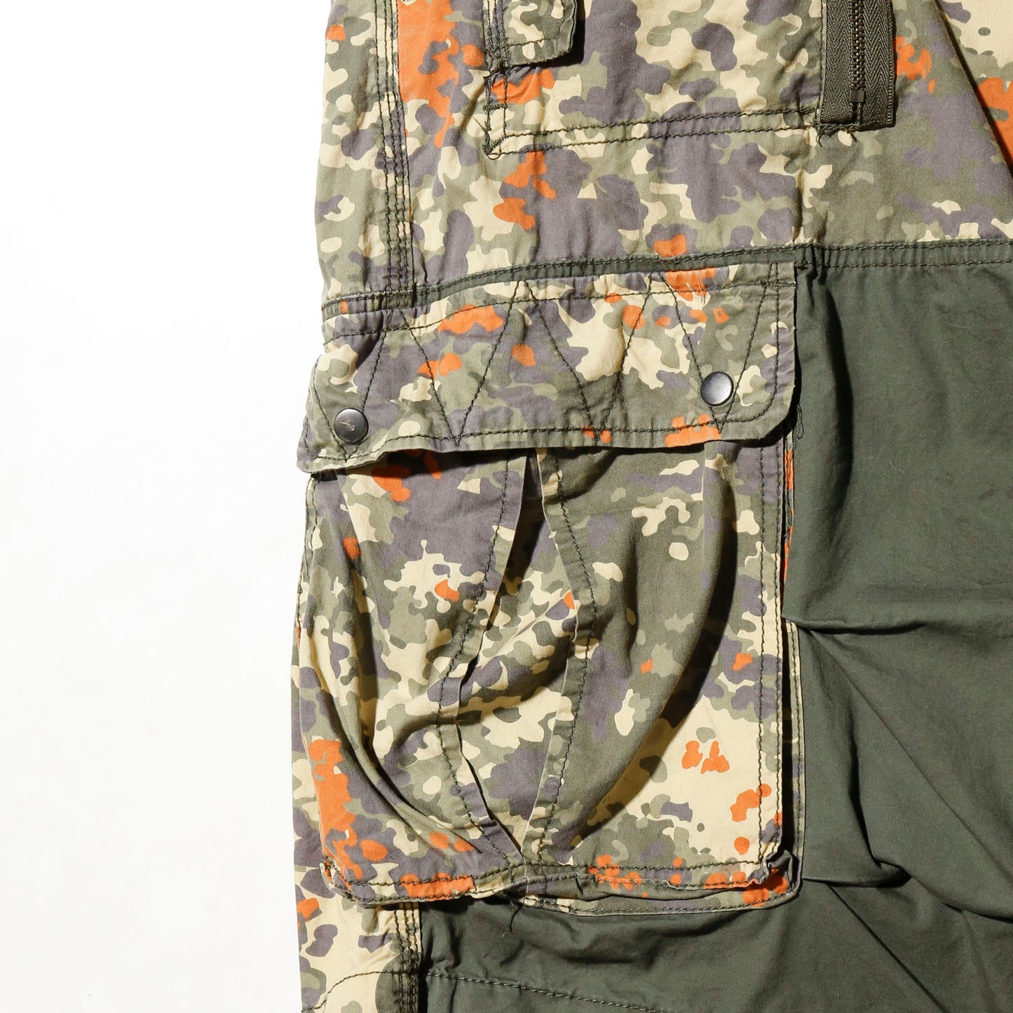 vintage sean john flecktarn camo combat cargo shorts