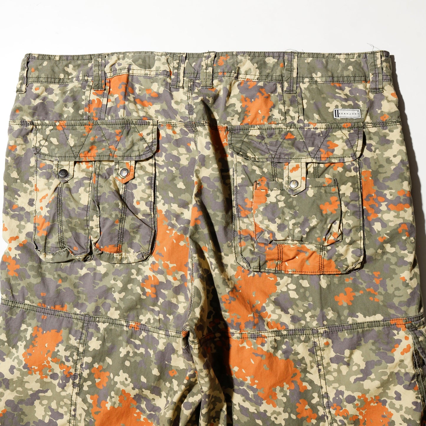 vintage sean john flecktarn camo combat cargo shorts