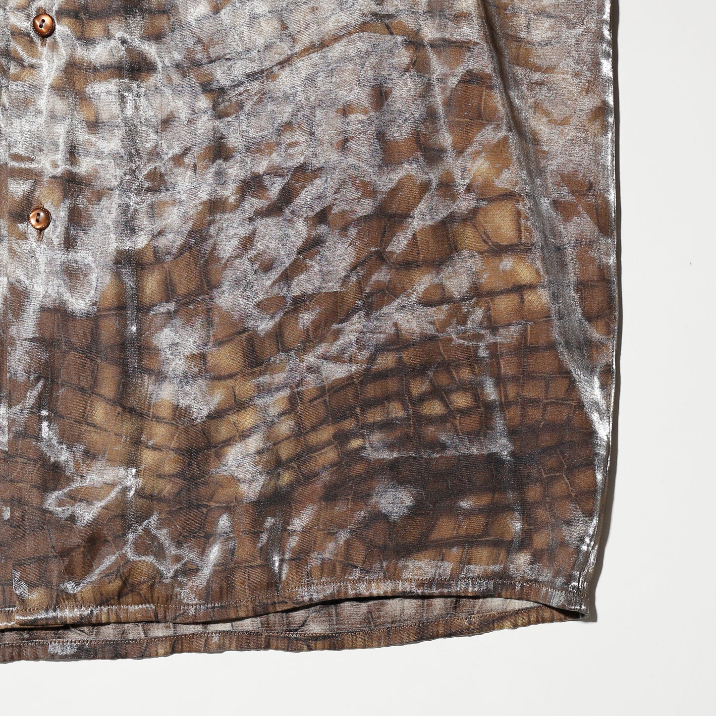 vintage shinny animal loose shirt
