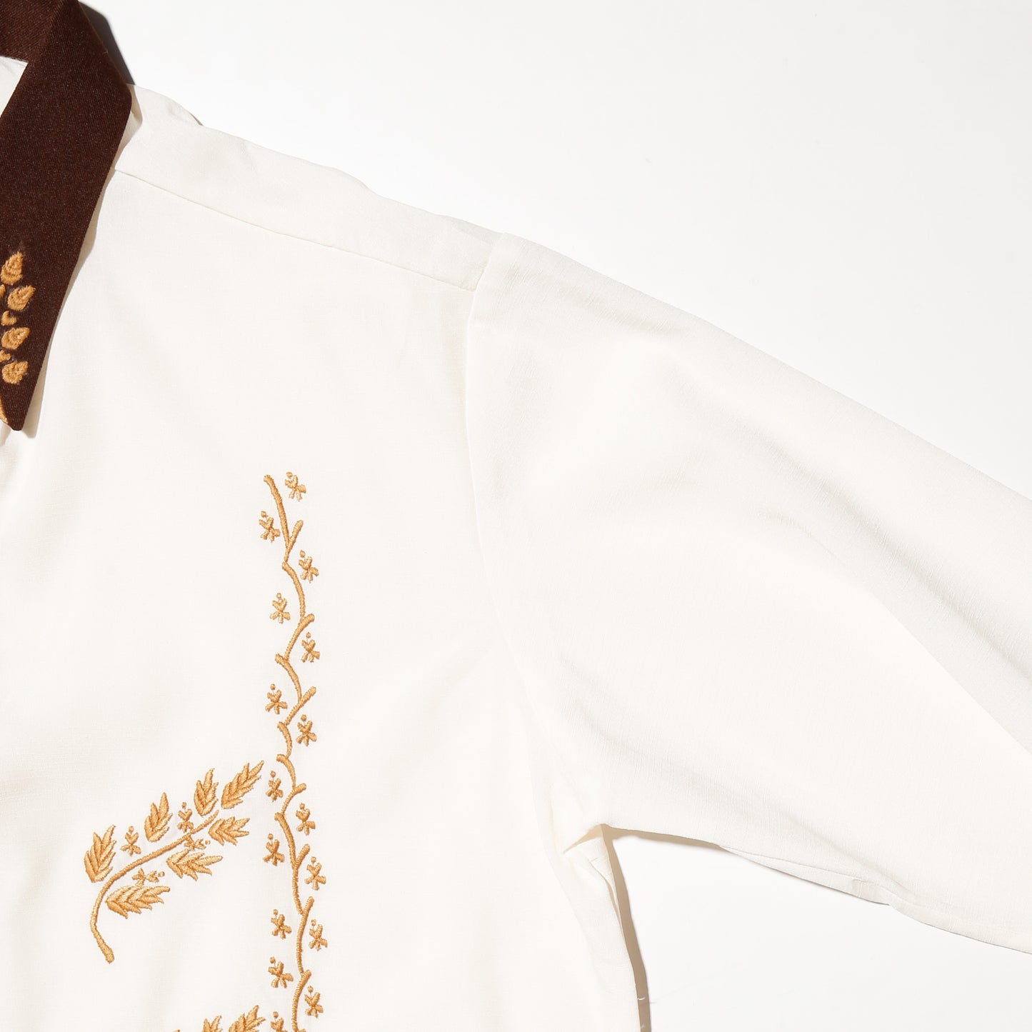 vintage broderied dress shirt