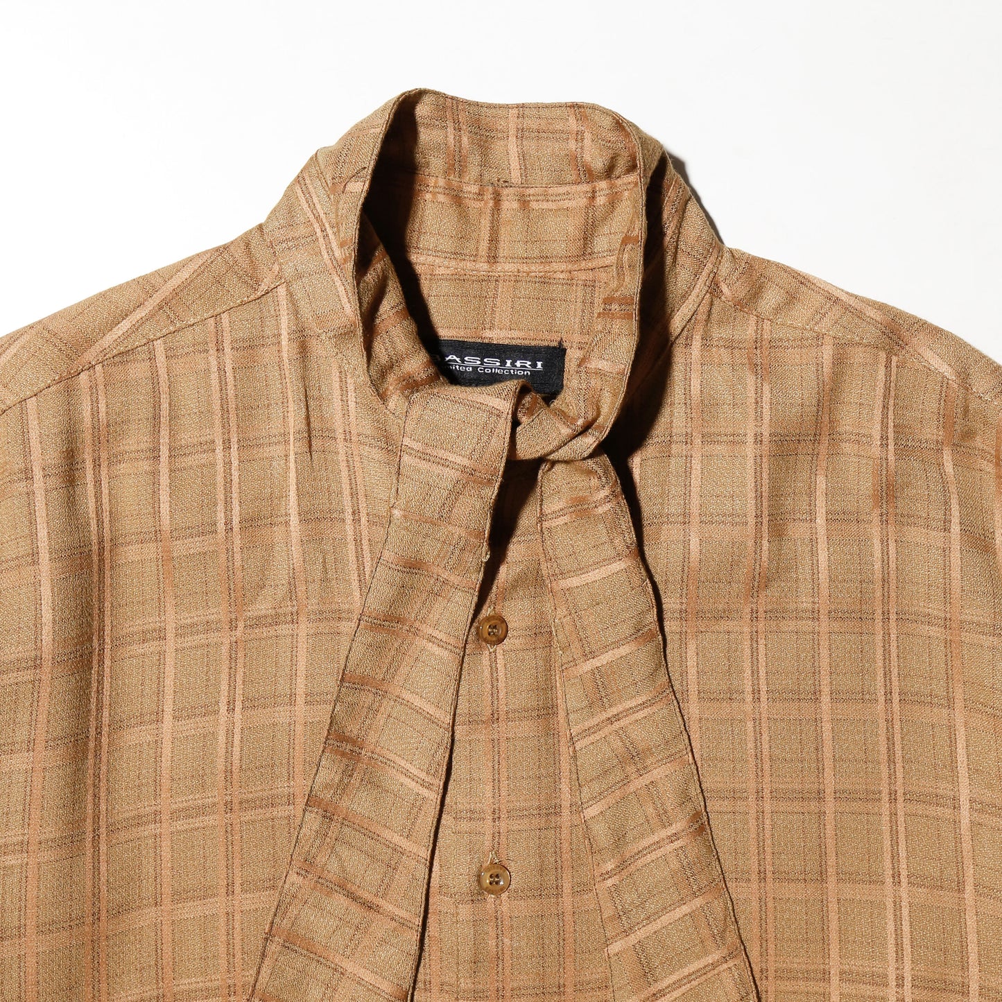 *one-off cropped bowtie check shirt