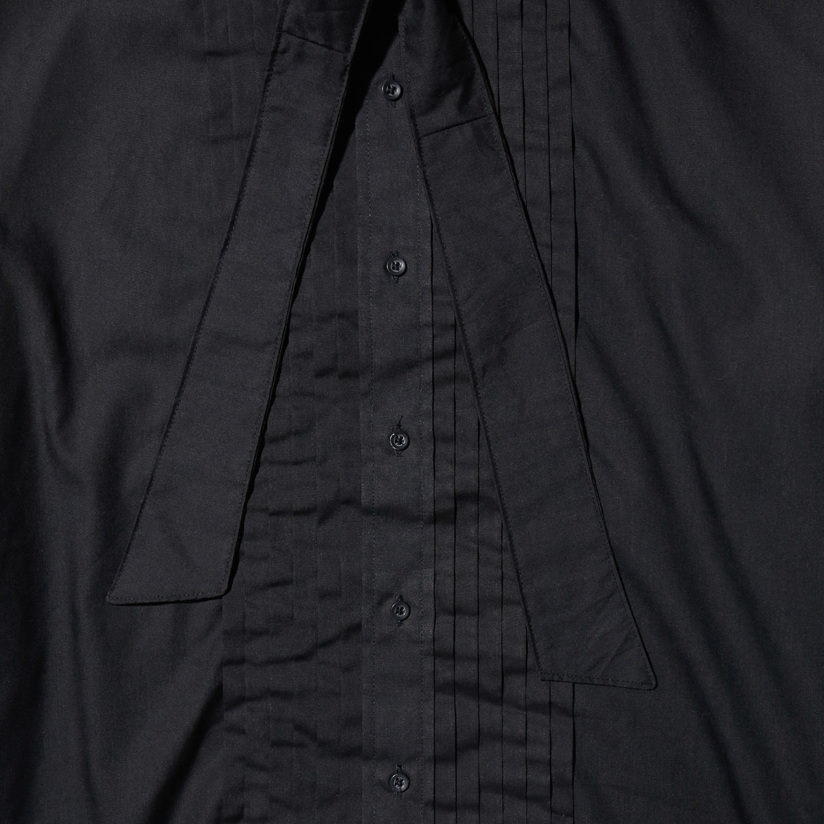 *one-off cropped bowtie dress shirt