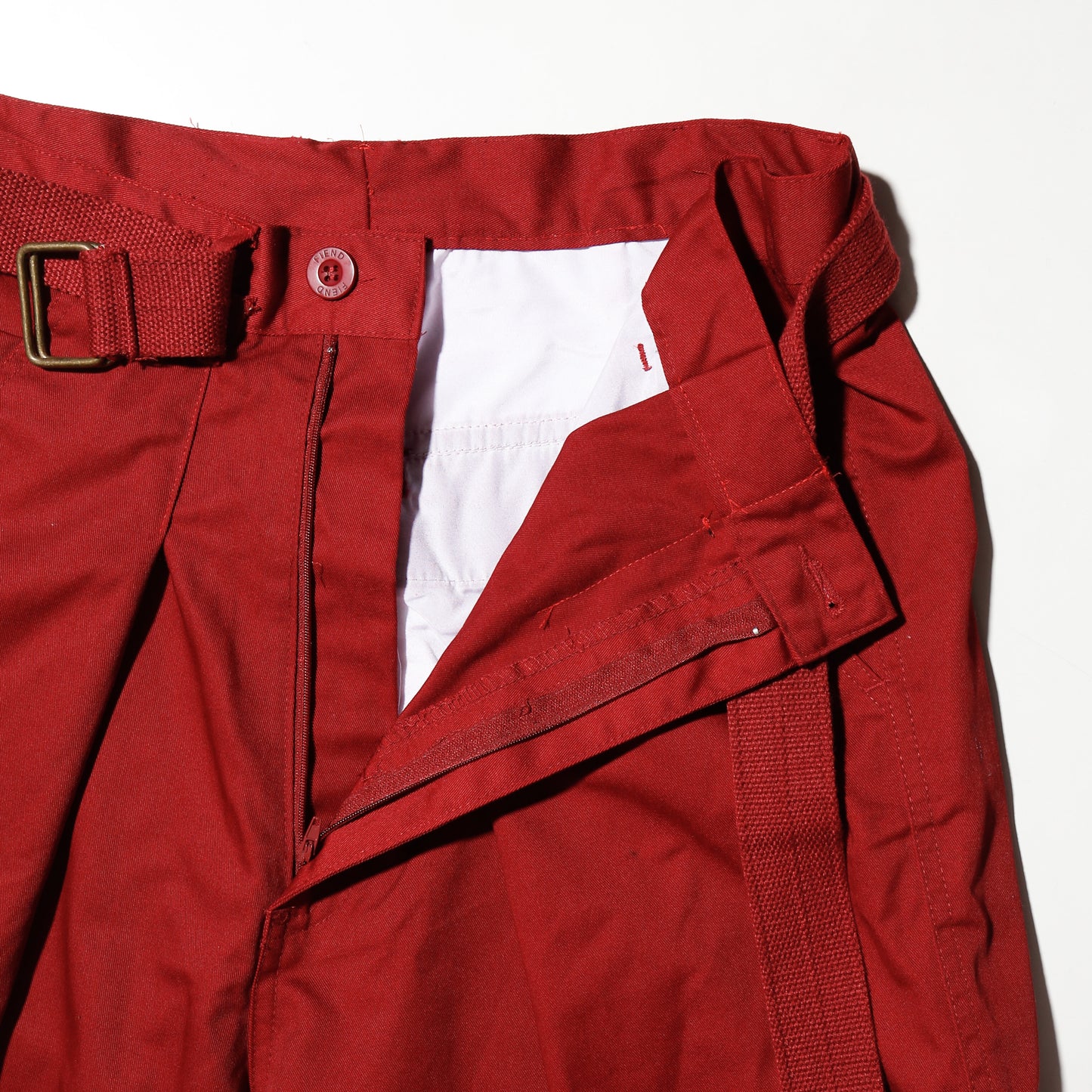 vintage belted center tuck cargo shorts