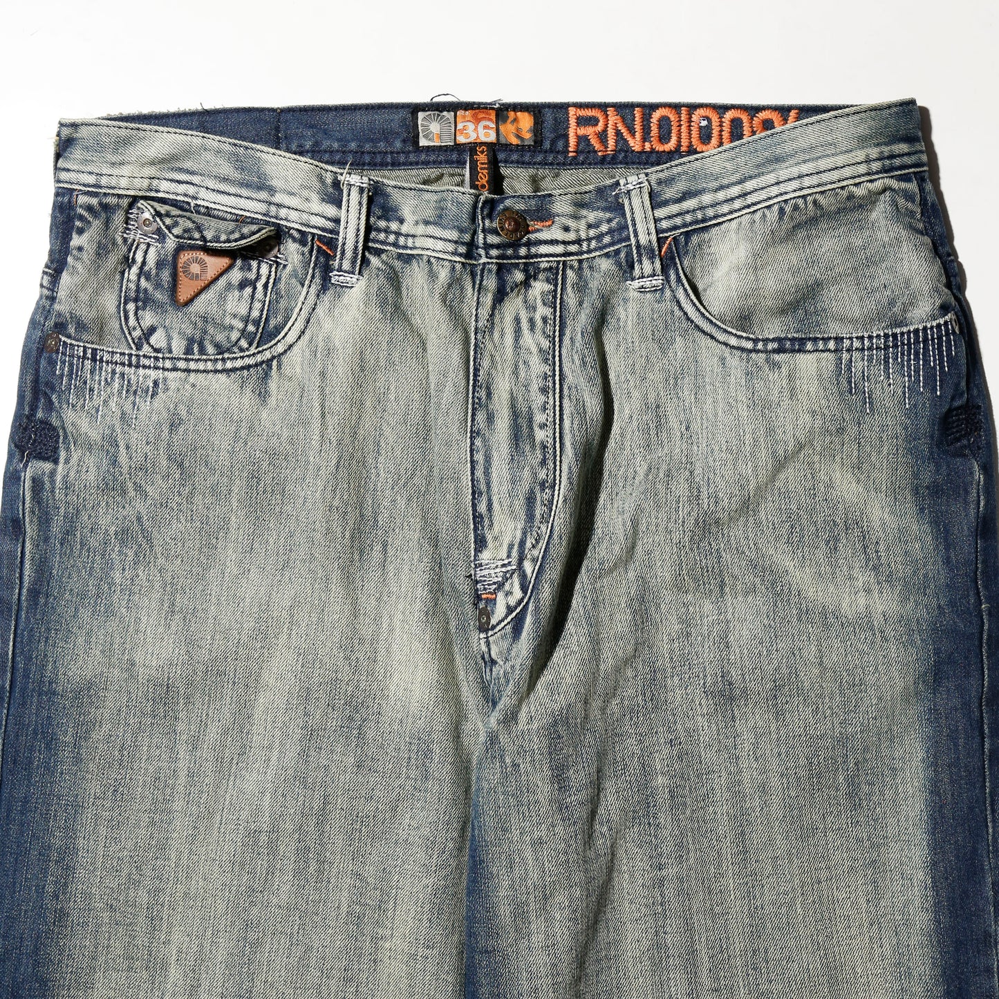 vintage akademics jeanius faded baggy jeans