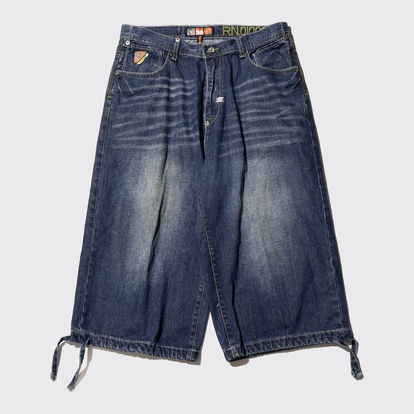 vintage akademiks petroglyph denim bermuda shorts