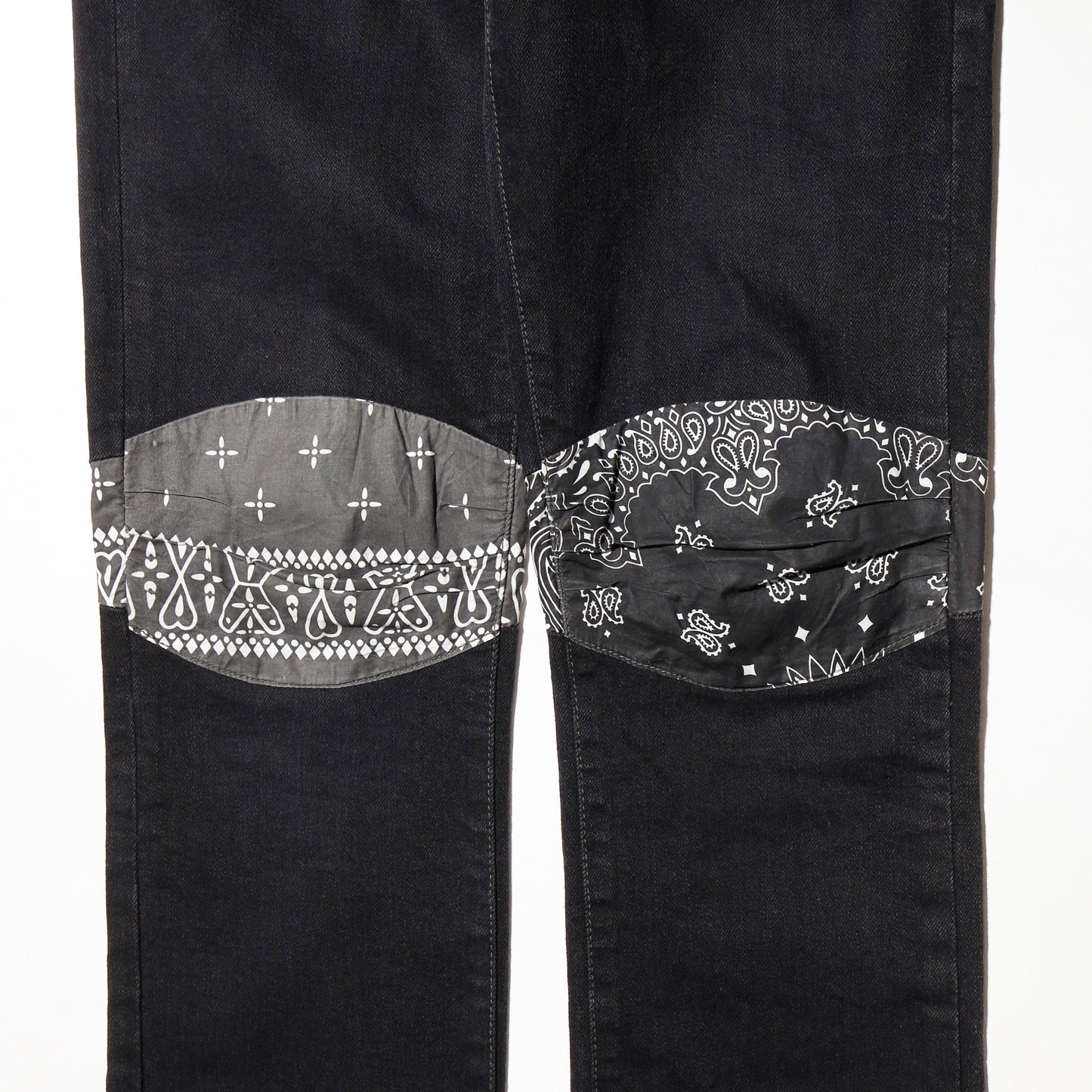 vintage 11ss sasquatch fabrix bandanna knee jeans