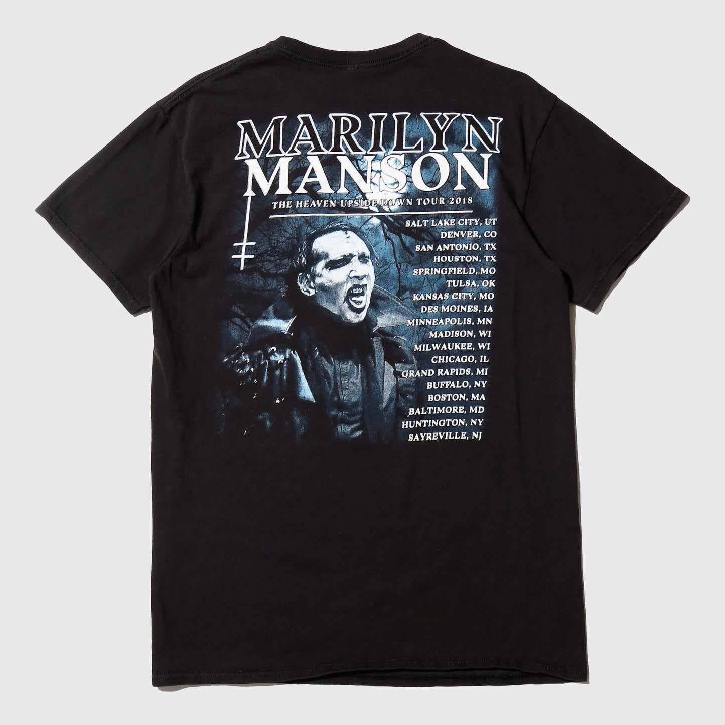 vintage 2018's Marilyn Manson "upside down tour" t-shirt