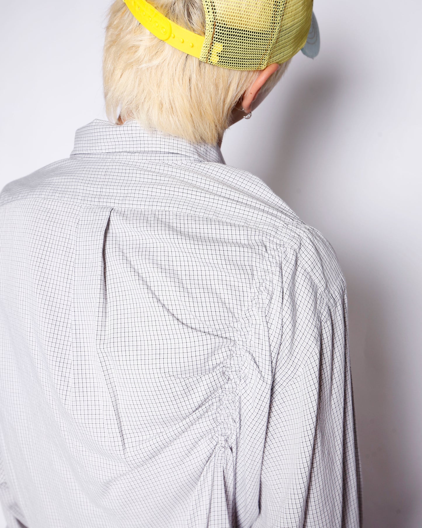 *one-off irregular gathering shirt