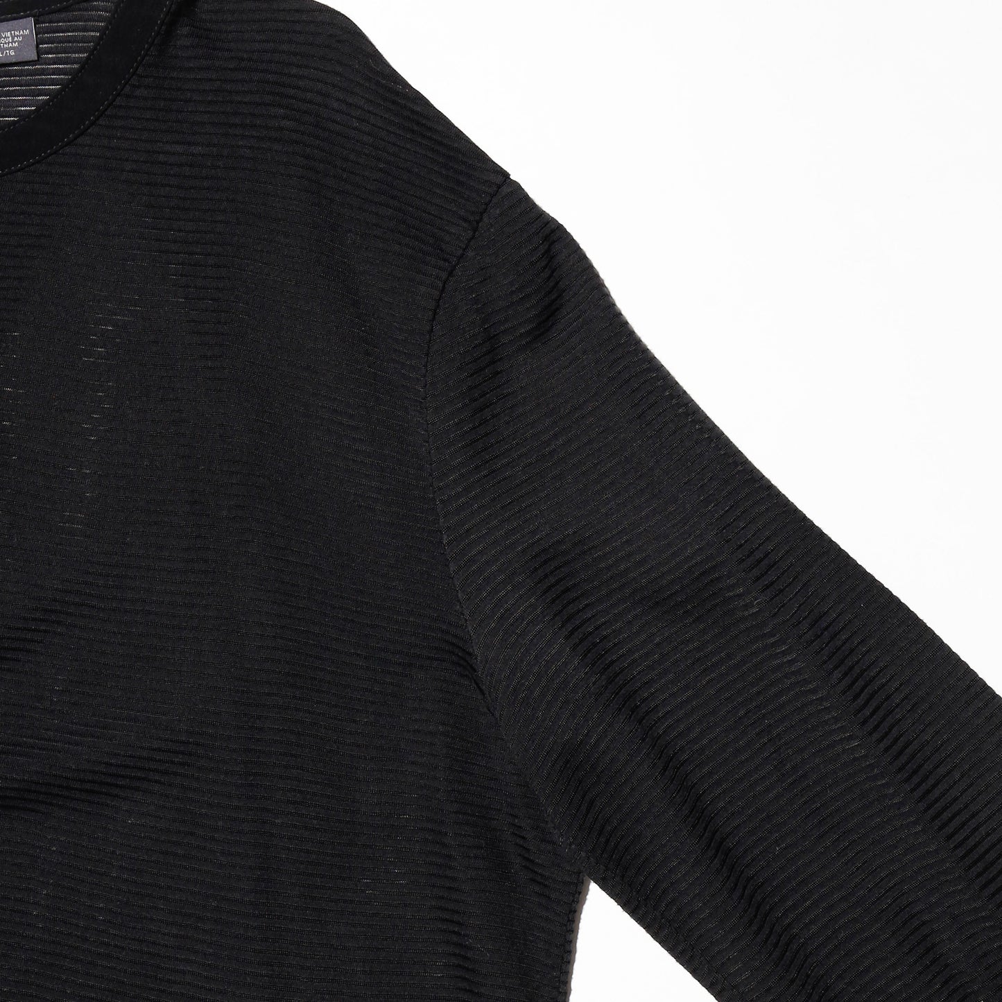 vintage 00's armani exchange henry neck border sheer l/s