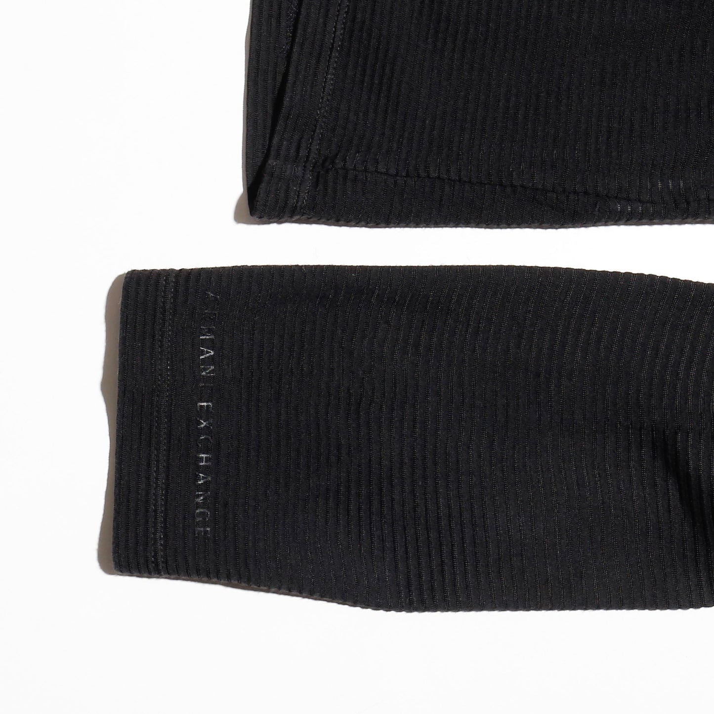 vintage 00's armani exchange henry neck border sheer l/s