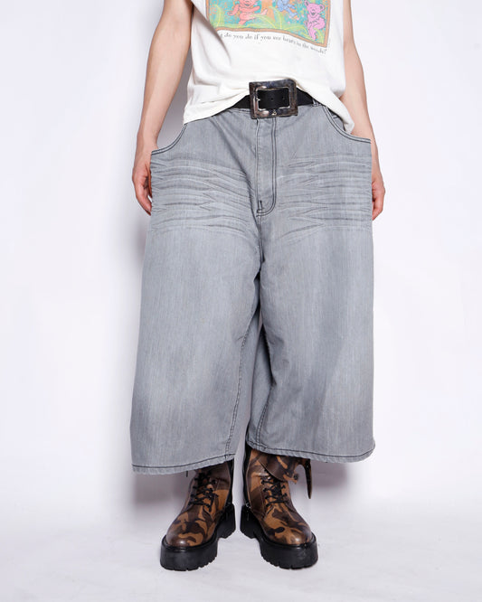 vintage whiskered denim shorts *resized