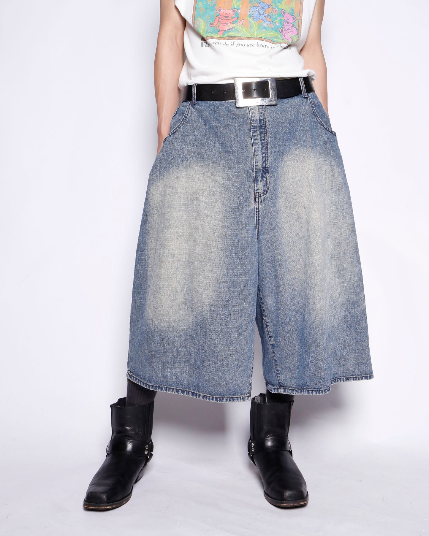 vintage  faded denim bermuda shorts *resized