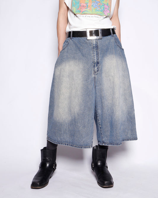 vintage faded denim bermuda shorts *resized