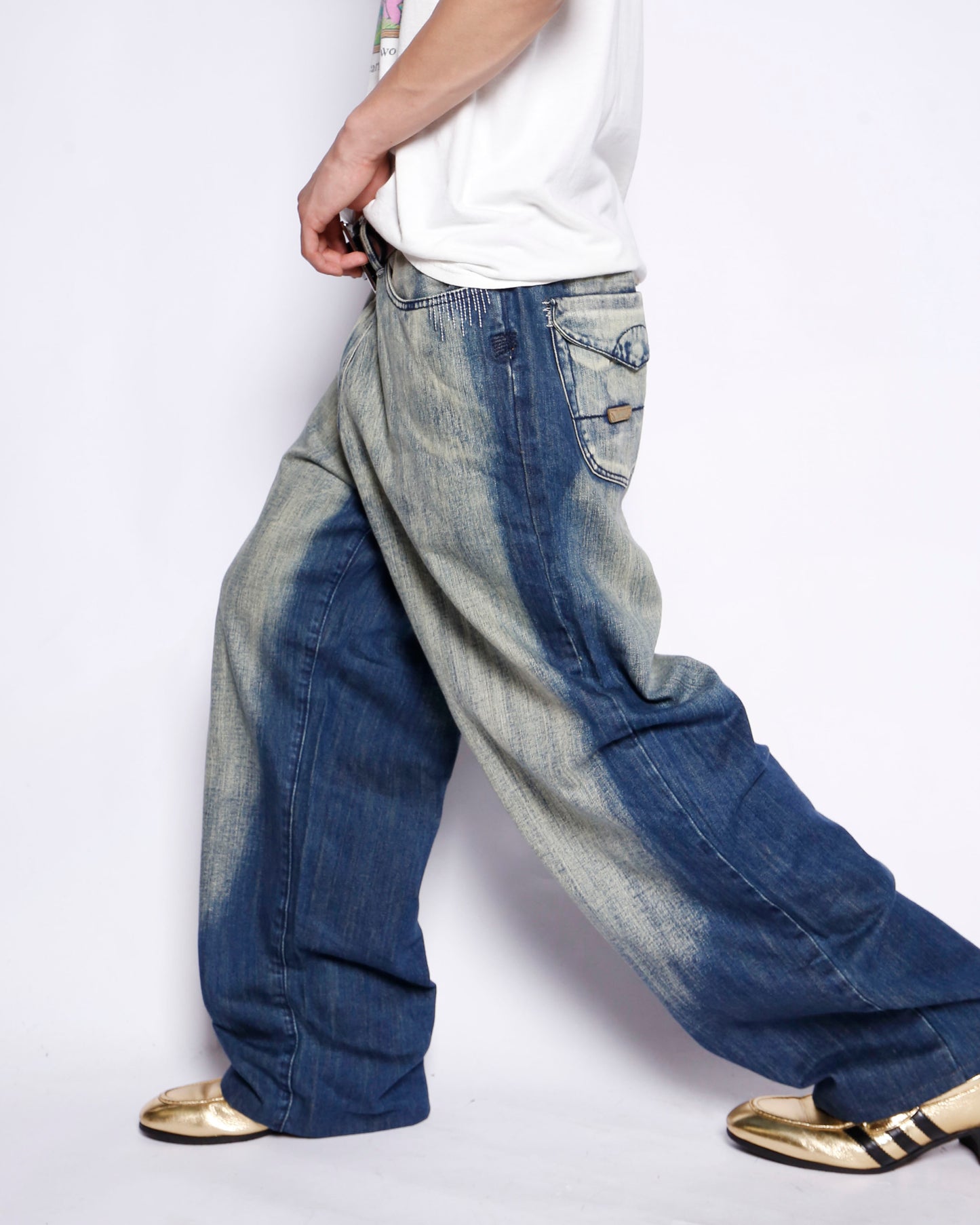 vintage akademics jeanius faded baggy jeans