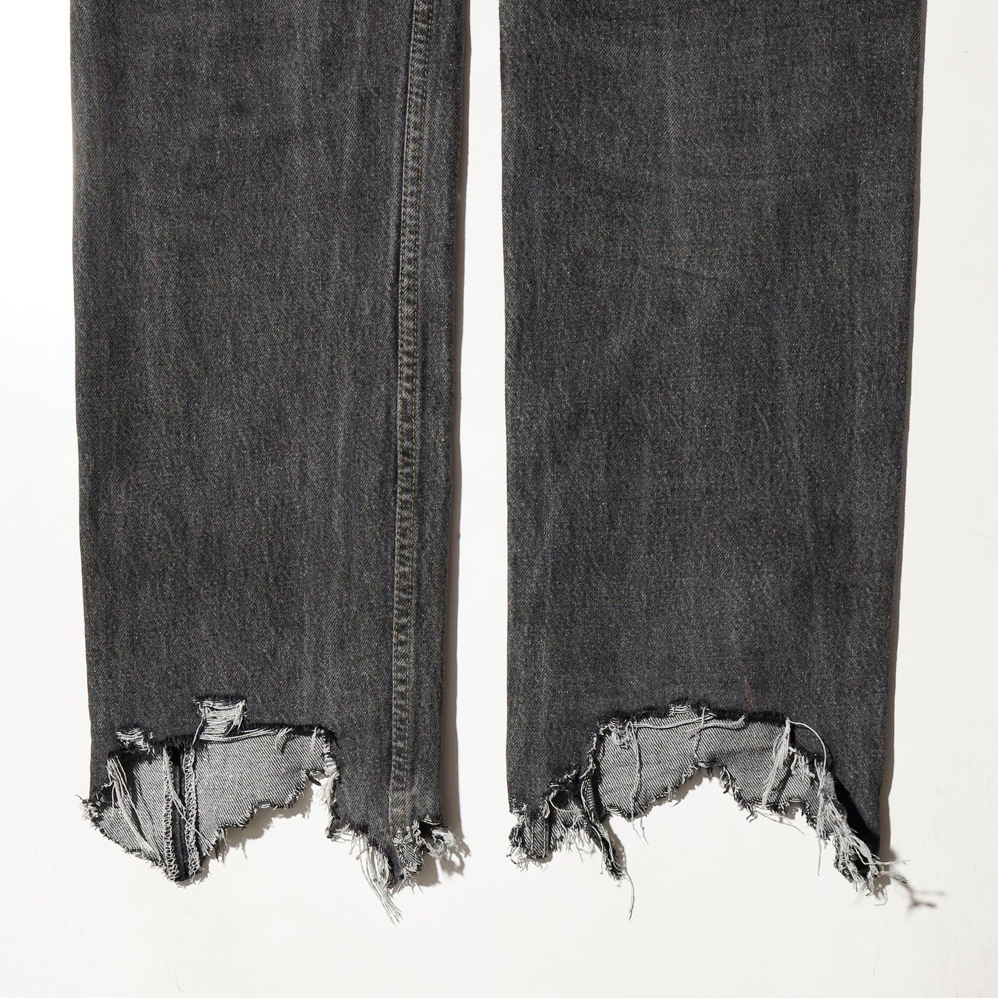 *one-off 90's levi's 501 crush jeans