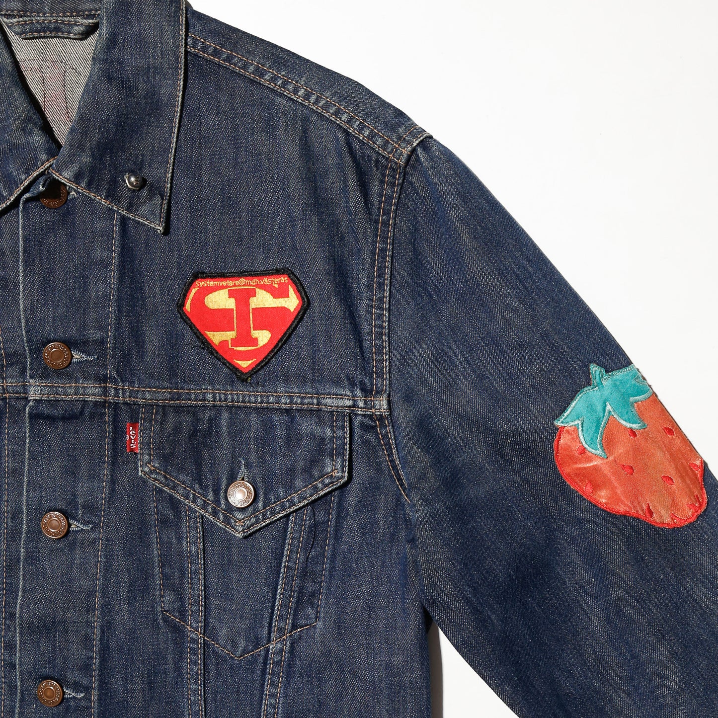 *one-off 90's levi's custom trucker jacket, *back crossed wrenches