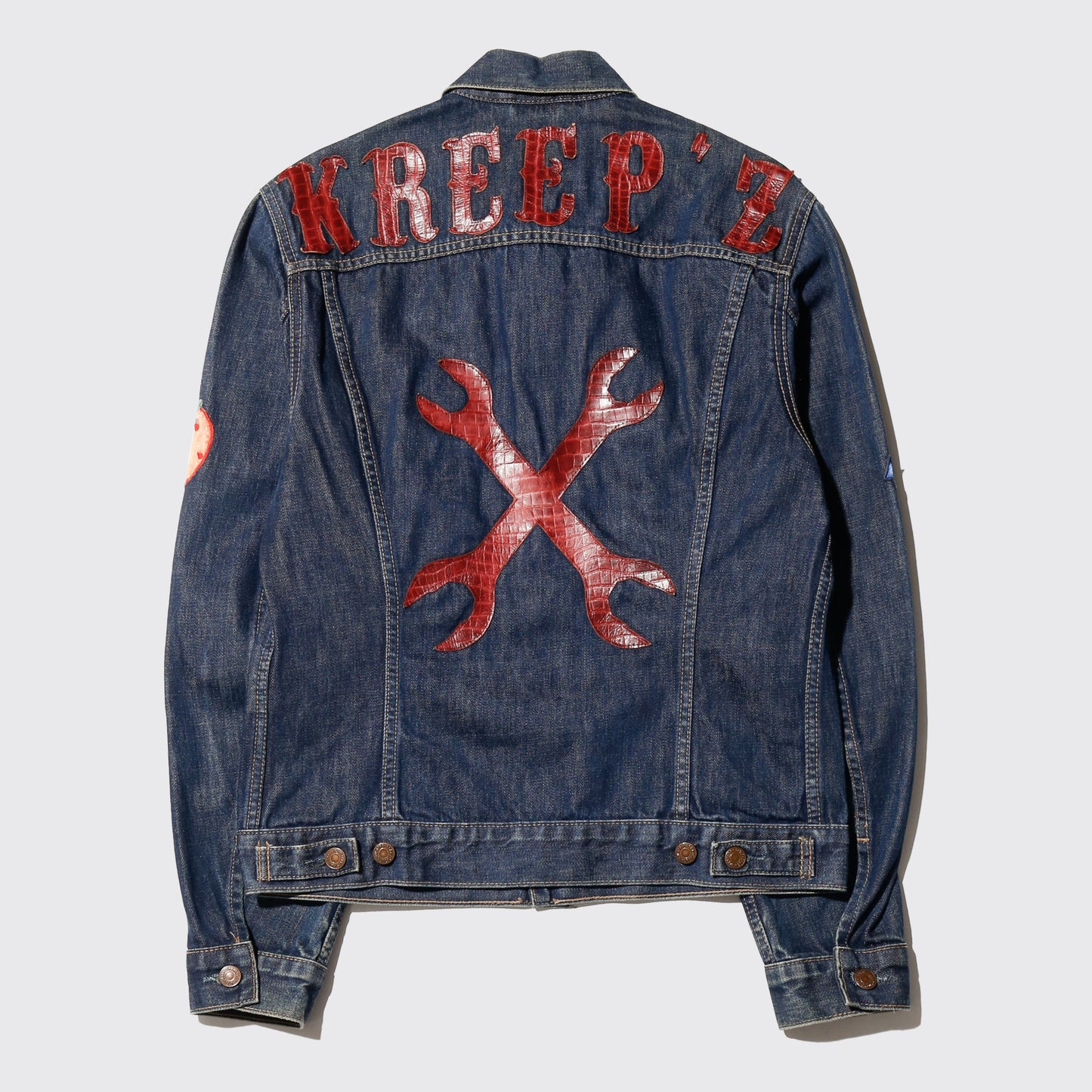 *one-off 90's levi's custom trucker jacket, *back crossed wrenches