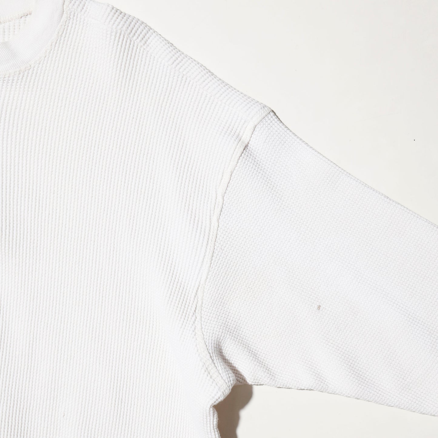 *one-off broken henry neck thermal cut sew