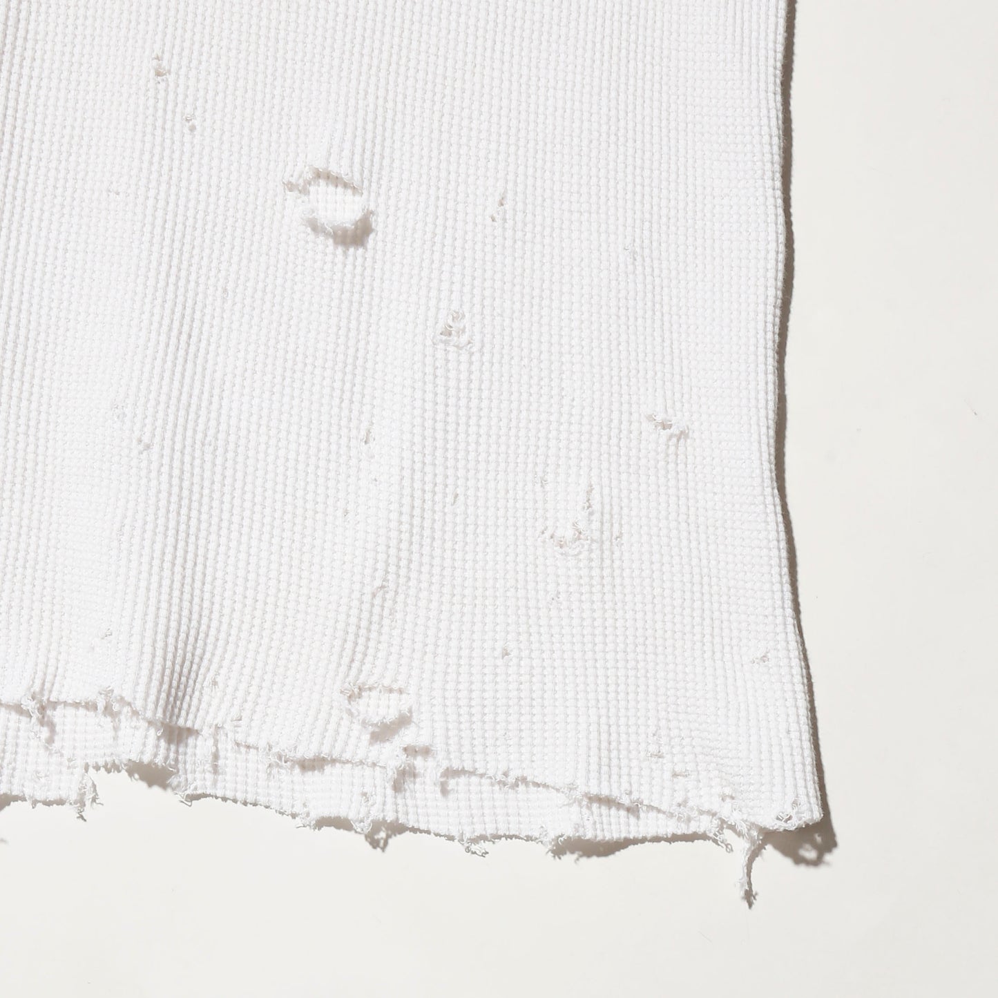 *one-off broken henry neck thermal cut sew