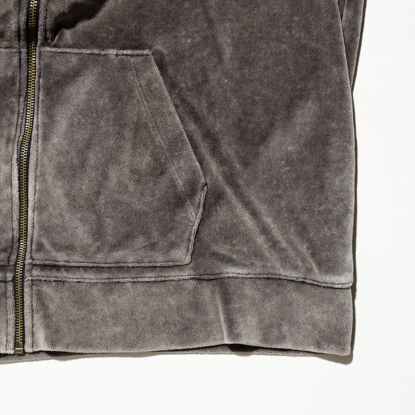 vintage emblem pile hoodie