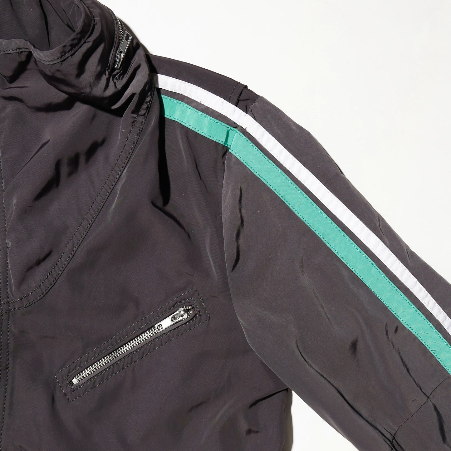 vintage 00's diesel nylon racing jacket, hood storage