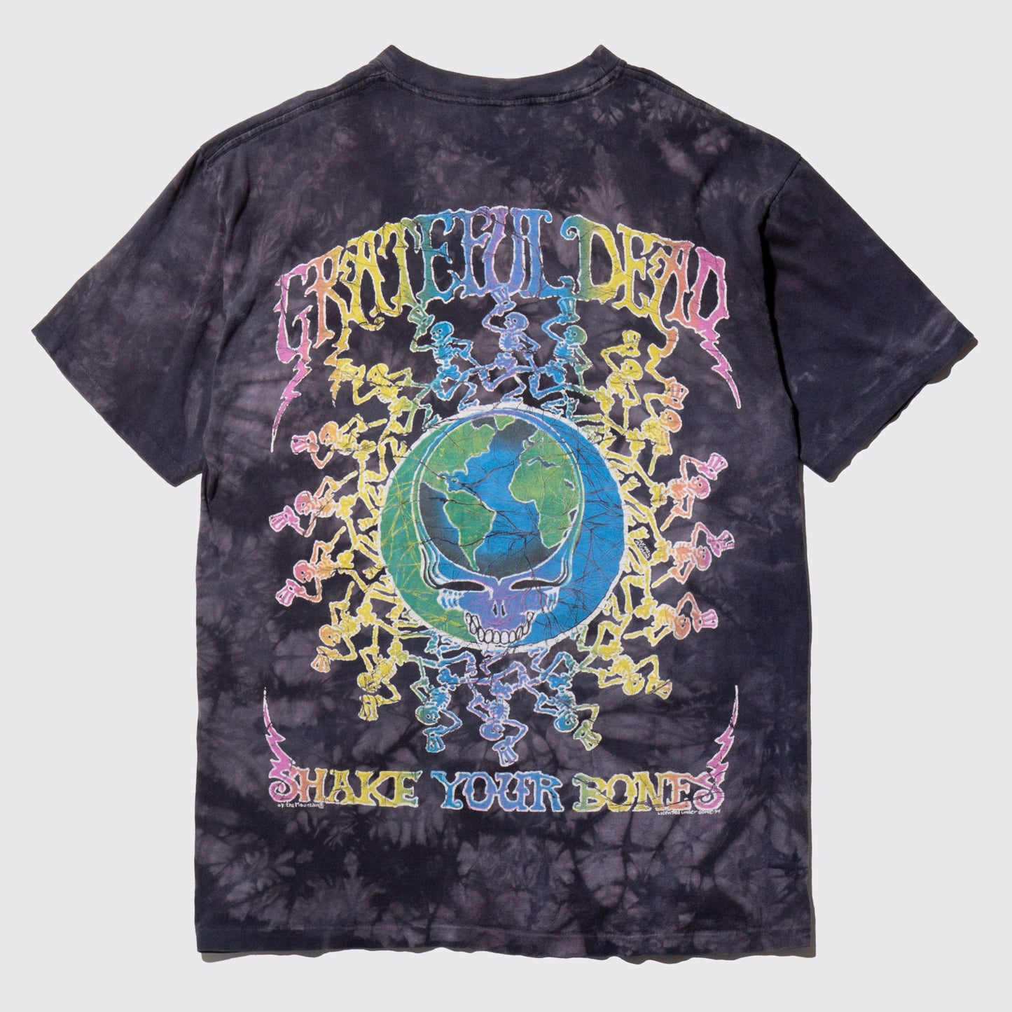 vintage 1994's Grateful Dead Shake Your Bones t-shirt