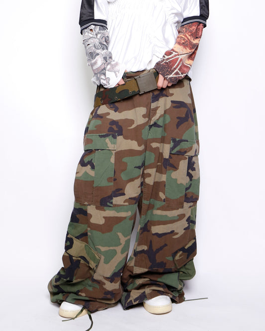 *one-off upside down wide cargo trousers