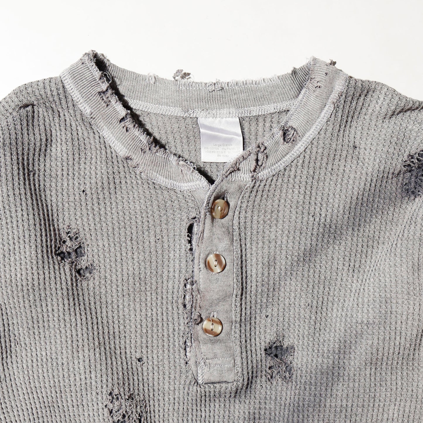 *one-off acid broken henry neck thermal cut sew