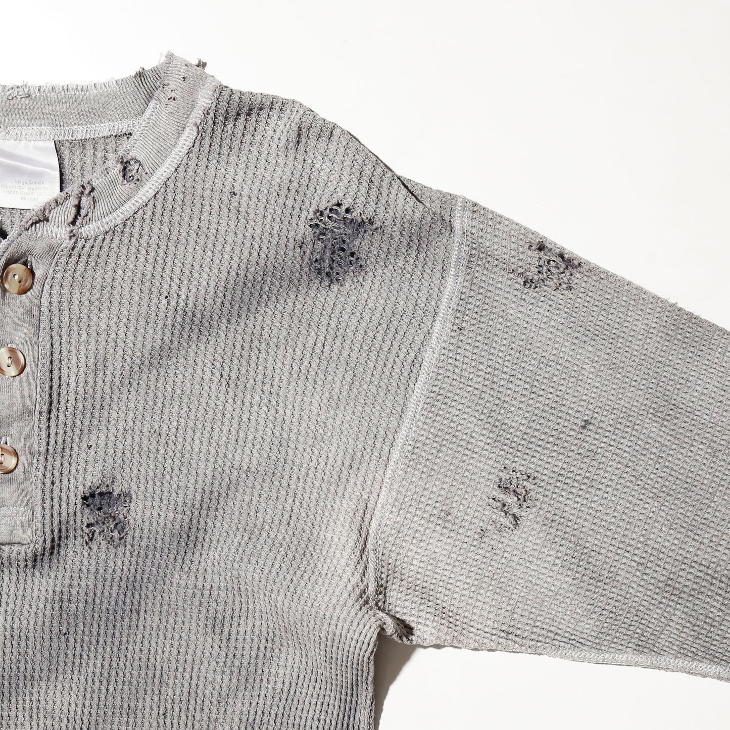 *one-off acid broken henry neck thermal cut sew